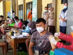KABAR SUKABUMI : Dishub Kabupaten Sukabumi Giatkan Vaksinasi Untuk Pekerja Sektor Transportasi dan Umum
