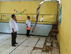 Akibat Pergeseran Tanah, MI Cibeureum Mengalami Kerusakan