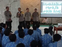 Kapolsek Cidahu Resor Sukabumi Datangi Sekolah, Ingatkan Bahaya Kenakalan Remaja