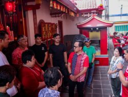 Imlek 2023, Bima Arya Silaturahmi Dengan Keluarga Besar Vihara Dhanagun