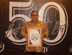 RSUD Sekarwangi Raih Penghargaan The Best Hospital In Service & Performance Excellent Of The Year