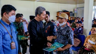 Pemkot Bogor Salurkan Bantuan Peternak Sapi Terdampak PMK