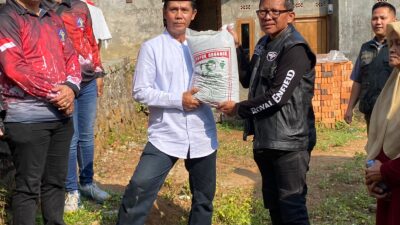 Peringati HUT Kementerian Hukum dan HAM ke-78, UPT Pemasyarakatan Suci Raya Salurkan Ratusan Paket Sembako Kepada Warga Pelabuhanratu