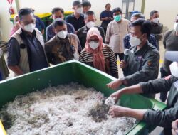 Kunjungan ke TPS3R Mekarwangi, Olah Sampah Jadi Bernilai Ekonomi