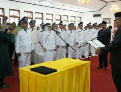 Bupati Sukabumi Sampaikan Beberapa Amanat Penting Saat Melantik 70 Kepala Desa