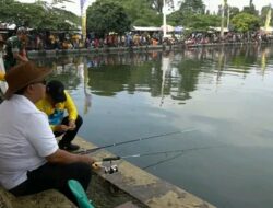 Bupati Sukabumi Turut ‘Mancing Babarengan Sadulur’ di Situ Cijeruk