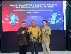 Bersama Pemda se-Jabar, Pemkab Sukabumi Komitmen Implementasikan Kartu Kredit Indonesia