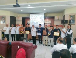 Bapeda Kab Sukabumi Berikan Anugrah Pajak Daerah 2023