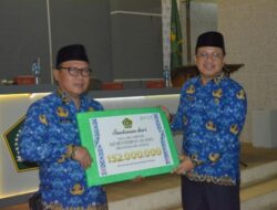 Keluarga Besar Kemenag Jabar Salurkan Bantuan Sebesar 152 Juta Rupiah untuk Korban Gempa Sumedang