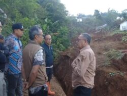 Wabup Sukabumi Tinjau Lokasi Longsor di Kp Cibatu Hilir Cibadak Kabupaten Sukabumi