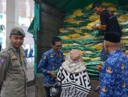 Operasi Pasar Murah Beras di Palabuhanratu, Bupati Sukabumi : Tekan Inflasi dan Harga Terjangkau