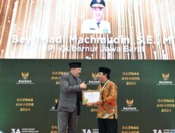 BAZNAS Award 2024, PJ Gubernur Jabar Raih Penghargaan Kepala Daerah Pendukung Pengelolaan Zakat Terbaik