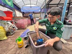 Ditangan Mahasiswa Unisba Sampah Bernilai Ekonomis