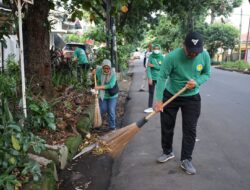 Gantikan Pasukan Kuning, ASN di Kota Bogor Bebersih Jalan