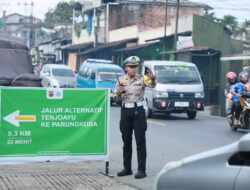 Rekayasa Arus Mudik 2024, Polres Sukabumi Berlakukan One Way di Jalur Utara