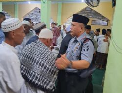 Shalat Idul Fitri dan Penyerahan Remisi di Lapas Warungkiara