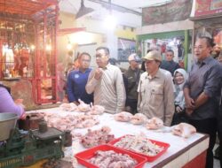 Sekda Sukabumi Turun ke Pasar Pantau Harga dan Persediaan Kebutuhan Pokok