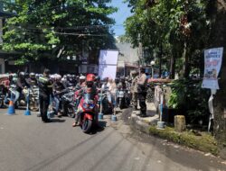 Atasi Kemacetan Lalulintas di Kawasan Wisata Palabuhanratu, Polres Sukabumi Berlaukan Rekayasa One Way