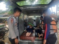 Nyaris Celaka, Petugas Pengamanan Selamatkan Dua Anak yang Terpeleset ke Lubang Pinggir Pantai Cibuaya Ciracap Sukabumi