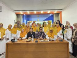 Pertemuan Rutin dan Halal Bihalal DWP Diskominfosan, Kadis Tegaskan Pentingnya Sinergitas dan Kerjasama