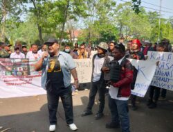 Gabungan Wartawan Kabupaten Sukabumi Geruduk Kantor DPRD, Tolak RUU Penyiaran
