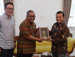 Bupati Sukabumi Bersama PT Telkomsel Bahas Peningkatan Jaringan Guna Meningkatkan Layanan Masyarakat