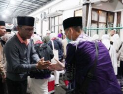 Jemaah Haji Kloter 20 Asal Kota Bogor Tiba di Tanah Air