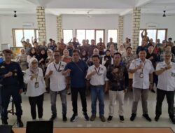 KPU Kabupaten Sukabumi Gelar Raker Sosdiklih bersama 47 PPK