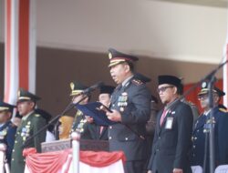 Momen Kapolres Sukabumi Bacakan Pembukaan UUD 1945 Pada Upacara HUT RI, Hidmat Penuh Semangat