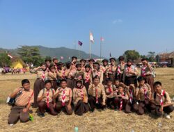 Anggota Pramuka SMP Negeri Cicantayan Mengikuti Upacara HUT Pramuka ke-63