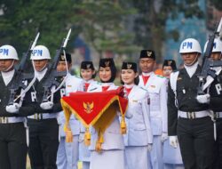 Muthi Halimah Siswi SMAN 6 Kota Bogor, Pembawa Baki pada Upacara HUT RI Tingkat Kota Bogor