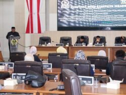 Rapat Paripurna DPRD Kab Sukabumi, Agenda Penetapan dan Penyampaian Nota Pengantar RaperdaPerda