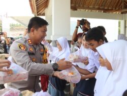 Polres Sukabumi Gelar Makan Siang Gratis untuk Pelajar Berkebutuhan Khusus di Palabuhanratu
