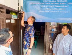 Warga Paledang Terima Bantuan Program Sambungan Listrik Gratis
