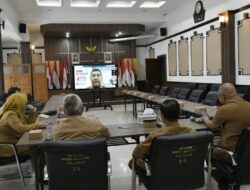 Pj Sekda Kota Sukabumi beserta Jajaran Ikuti Rapat Monev Terkait Pilkada Secara Daring