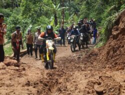 Sinkronisasi Penanganan Infrastruktur Pasca Bencana, Bupati Sukabumi Tinjau Lokasi Berstatus Tanggap Darurat