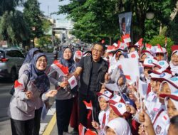 Antusiasme Pelajar Kota Bogor Sambut Kedatangan PM Jepang