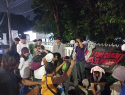 Galang Solidaritas, Perkumpulan Pelajar, Mahasiswa dan Buruh di Sukabumi Gelar Pasar Rakyat Gratis
