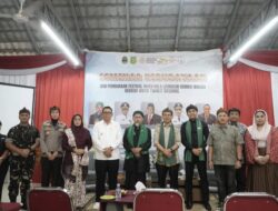 Menteri Kebudayaan Hadiri Festival Maen Boles di Ponpes Dzikir Al-Fath Kota Sukabumi