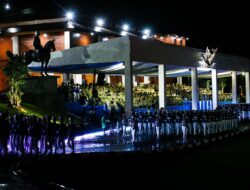 Dedie dan Jenal Hadiri Parade Senja Bersama Tiga Presiden RI di Akmil Magelang