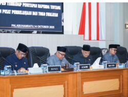 DPRD Kabupaten Sukabumi Tetapkan Raperda Pembinaan Pusat Perbelanjaan dan Toko Swalayan