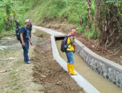 Jaga Ketersediaan Air Bagi Masyarakat, DPU Kab Sukabumi Jangun Irigasi di Desa Parakanlima Cikembar