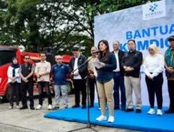 Kemkomdigi Salurkan Bantuan Air Bersih dan Kebutuhan Harian bagi Warg Terdampak Banjir di Aceh Tamiang