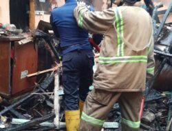 Damkarmat Kabupaten Sukabumi Gerak Cepat: Padamkan Kebakaran Rumah di Sukaraja