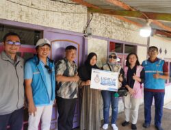 Wujudkan Impian, PLN Sukabumi Beri Sambungan Listrik Gratis di Giri Mukti