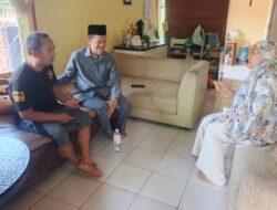 Jenguk Staf yang Sakit, Ketua Komisi I DPRD Sukabumi Iwan Ridwan Ajak Masyarakat Kirim Doa