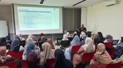Sukabumi Factory Ajak Warga Cicurug Optimalkan Pekarangan, Tanam Sayur dan Budidaya Lele Hidroponik