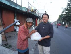 Aksi Nyata Kepedulian, PLN Sukabumi Rutin Gelar Jumat Berbagi