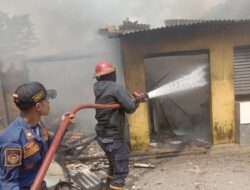 10 Ruko di Pasar Surade Terbakar, Warga Panik Melihat Kobaran Api
