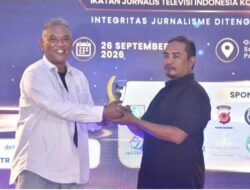 Lewat Tangan Apon, Lapangan Bola Menjelma sebagai Wadah Pembinaan Karakter Remaja